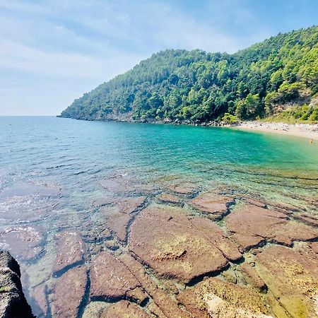 Minturnae Hotel スカウリ エクステリア 写真