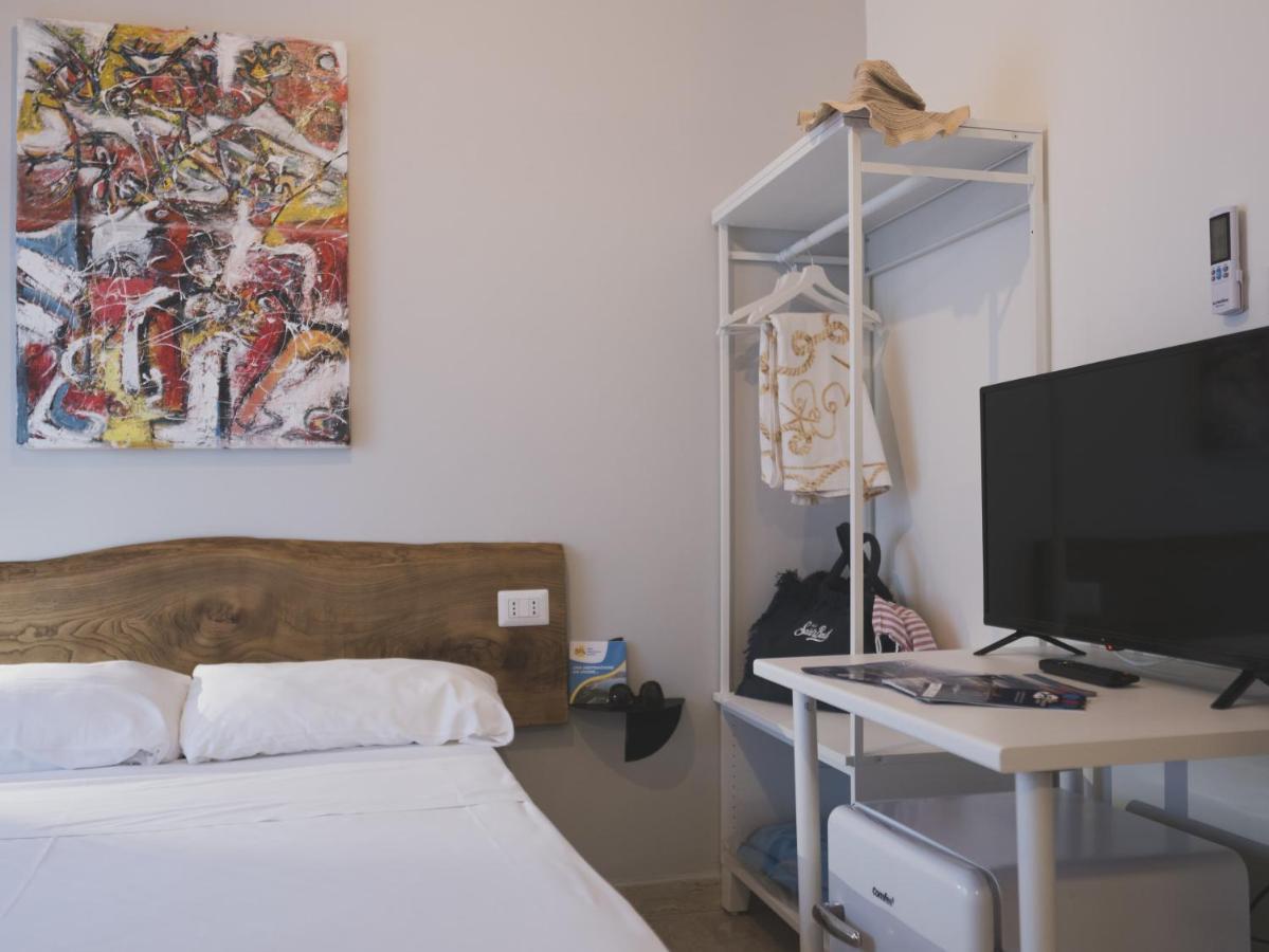 Minturnae Hotel スカウリ エクステリア 写真
