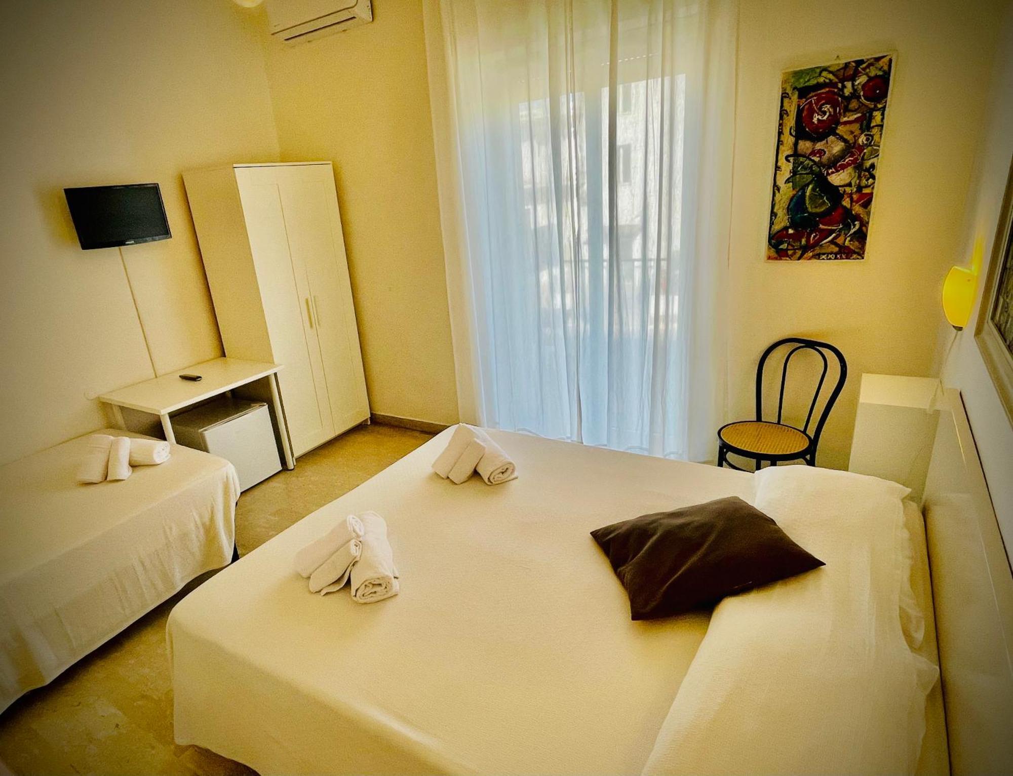 Minturnae Hotel スカウリ エクステリア 写真
