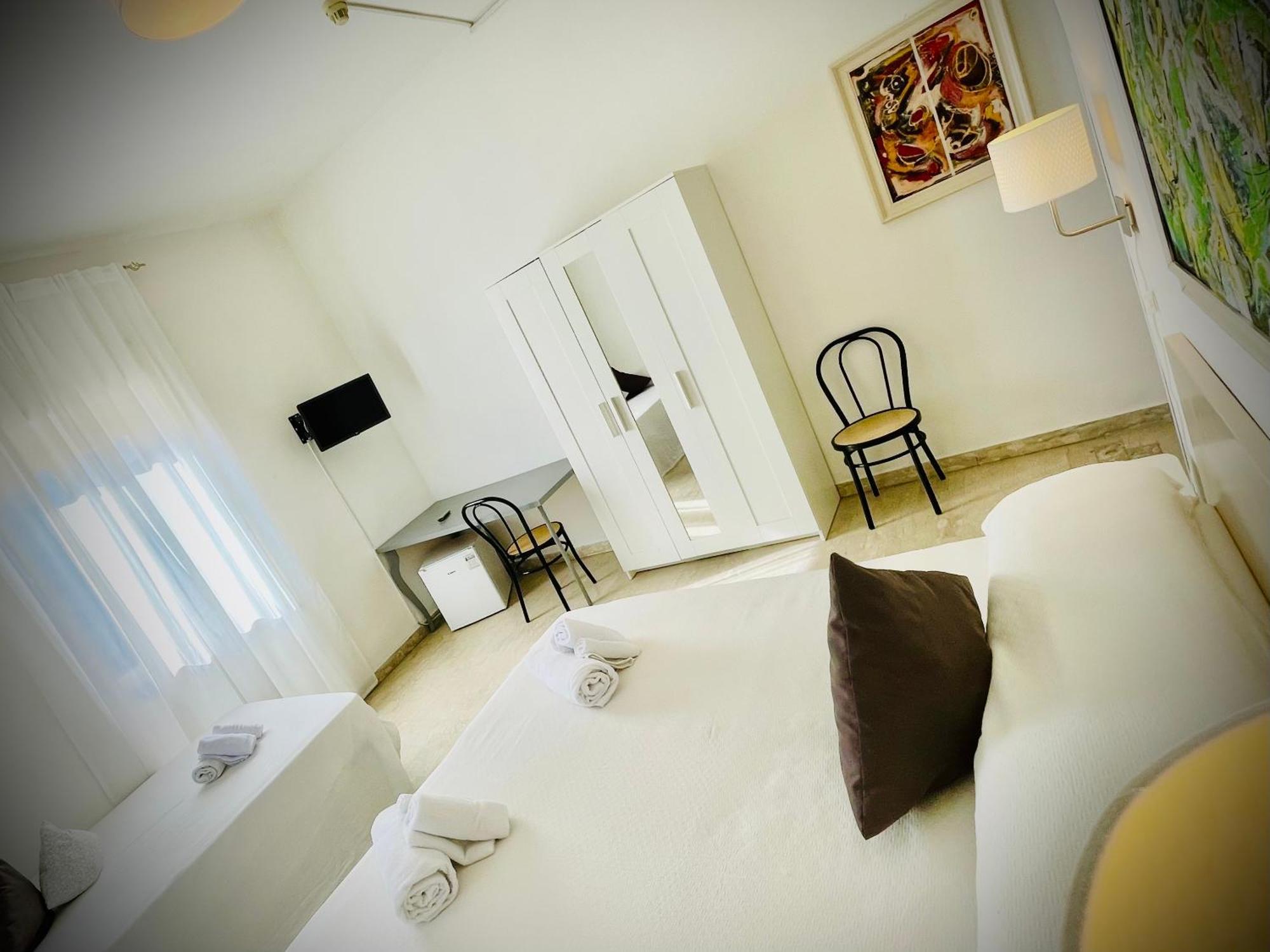 Minturnae Hotel スカウリ エクステリア 写真